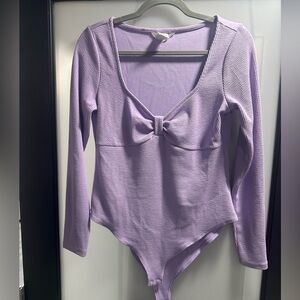 H & M women’s bodysuit